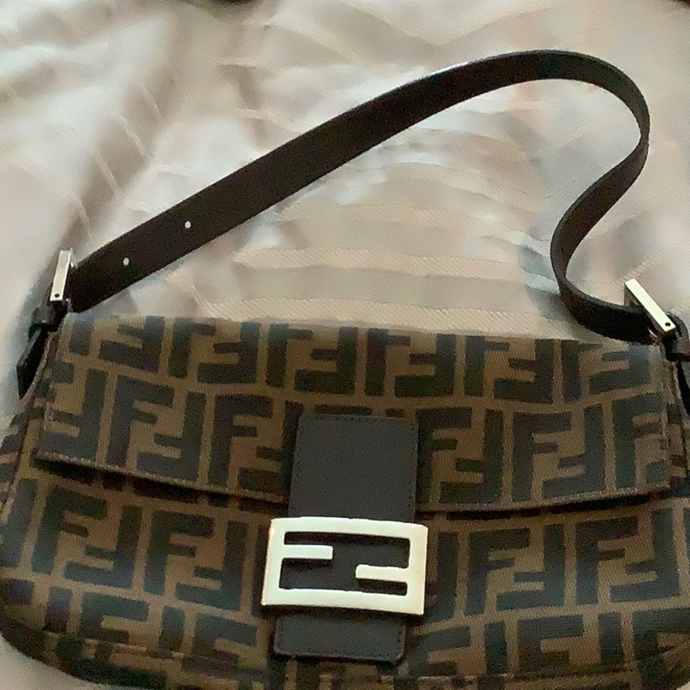 Fendi purse